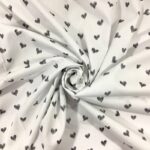 Poplin med Tegnet hjerter - hvid