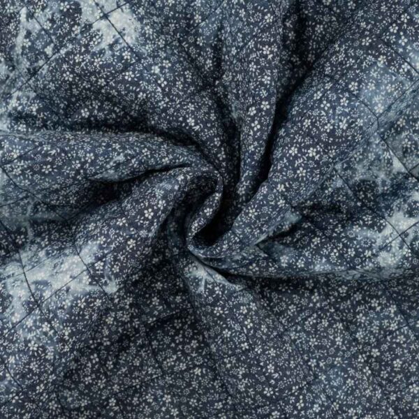 Chambray Tie Dye Print Quilt
