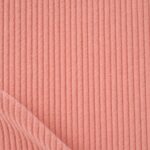 Bredriflet fløjl i gammel rosa, nærbillede af riflerne