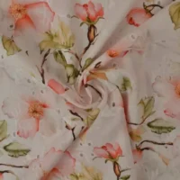 Bomulds broderi med flotte blomster i lyserød