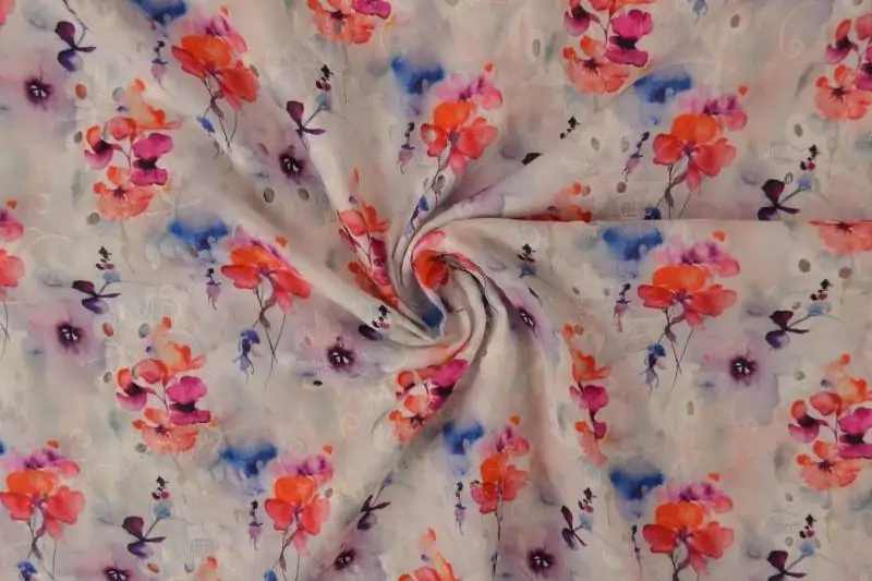 Bomulds broderi med flotte blomster i rød