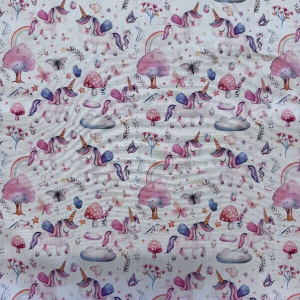 Poplin patchwork stof med søde enhjørninger
