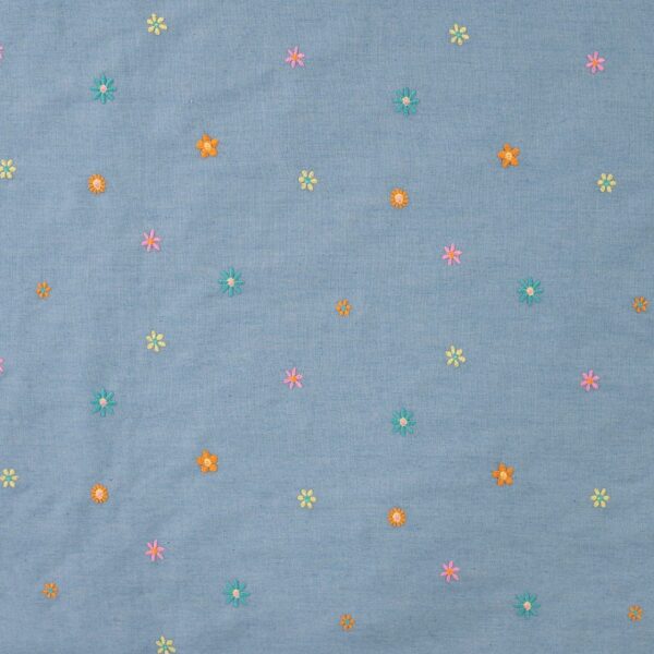 Denim broderi - Blomster støvet blå