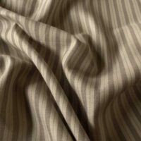 Bomuld med striber – sand / offwhite