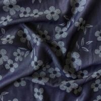 Chambray med blomsterprint - mørk jeans